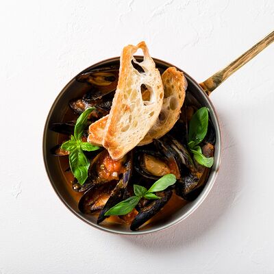 Мидии в соусе Блю-Чиз в Шале Берёзка по цене 1450 ₽