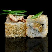 Акито маки в Японка