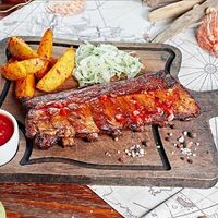 Ребра BBQ с картофелем в Пивная Бухта