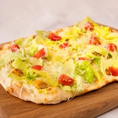 Пицца Цезарьв PIZZALINI по цене 1050 ₽