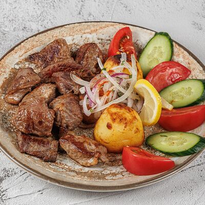 Казан-кебаб из говядины в Вплов по цене 1440 ₽