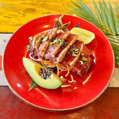 Татаки из тунца в PhoBar по цене 890 ₽