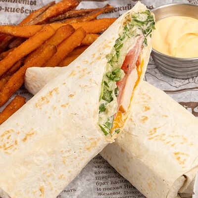 Шаверма с курицей в Биржевик по цене 941 ₽