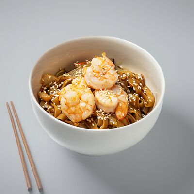 Устричный удон с креветкойв Про 100 суши по цене 745 ₽