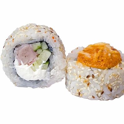 Запеченный с беконом и курицей в Gold Суши по цене 659 ₽