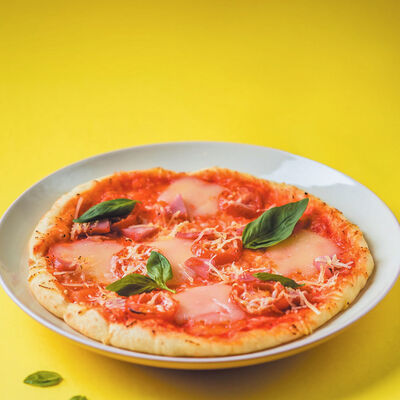 Пицца Веселая помидорка в Двор Помидор по цене 380