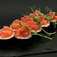 Ролл Хрустящий тунец в Bibik Sushi