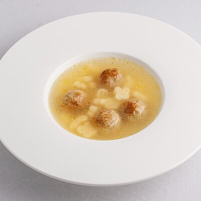 Детский суп с фрикадельками в Шато Винтаж по цене 390 ₽