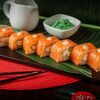 Ролл с копченым лососем Fishlux в Рыбин Гуд Sushi Premium по цене 980