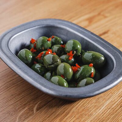 Оливки чупадедос в 321 Club by Novikov по цене 480