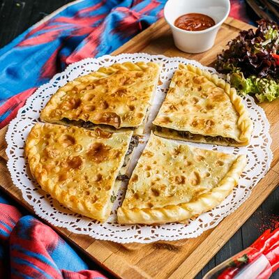 Гош-нан, мясной мини-пирог в Sunduk по цене 1575 ₸