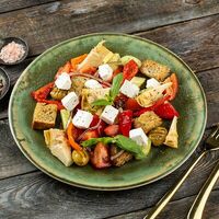 Салат Греческий с артишоком и вялеными томатами в Pappardelle - Пицца Паста Италия
