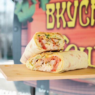 Шаурма мини классическая в Вкусная бочка по цене 249 ₽