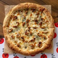 Трюфалина с шампиньонами и горгондзолой в Hipipie