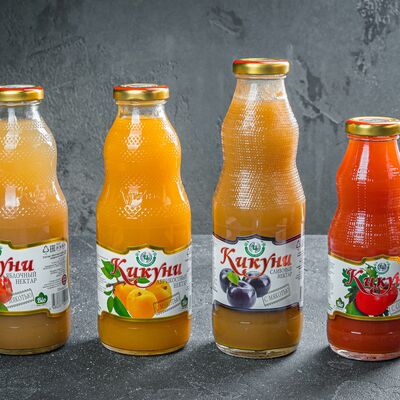 Сок средний в PLOVBOX по цене 150