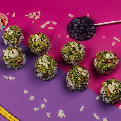 Полина Гагарина в Sushi Girls по цене 345