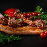 Шашлык из бараньи корейки в Lamadjo 8888