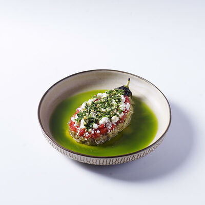 Запечённый баклажан с брынзой и томатами в Чайхона №1 Васильчуки по цене 680 ₽