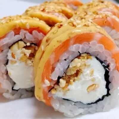 Филадельфия Кешью в Пицца Рак и Суши по цене 950 ₽