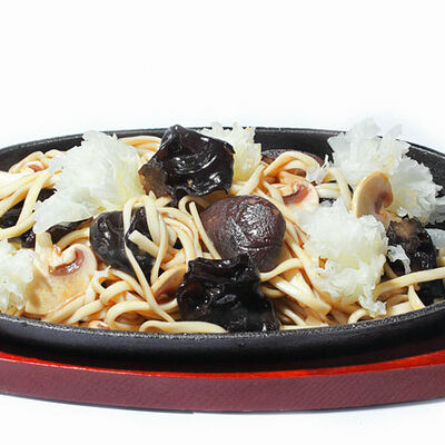 Удон грибной в устричном соусе в Чайна Тун по цене 300