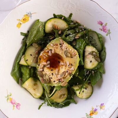 Тотал Гринв Лобби бар по цене 840 ₽