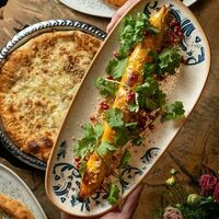 Хачапури по-братски на шампуре в Giorgio Suluguni