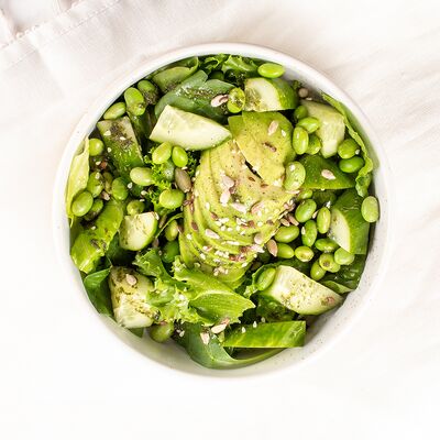 Зеленый салат с авокадо в Mojo по цене 420 ₽