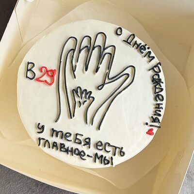 Бенто-торт Семья в Lipatik sweets по цене 2100 ₽