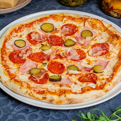 Пицца Баварскаяв Космос по цене 550 ₽