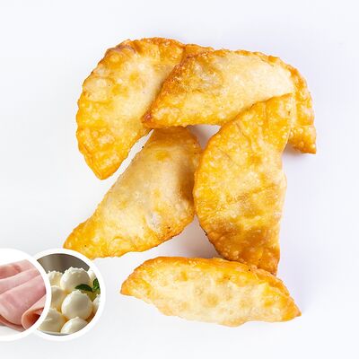 Мини-чебуреки с ветчиной и сыром в Хруст и Пар по цене 250 ₽