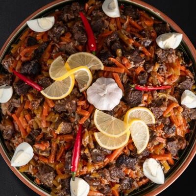 Плов на компаниюв Восточный по цене 5400 ₽