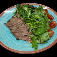 Теплый салат от шефа в Пери Шашлыки