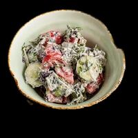 Овощной салат со сметаной в Пацха Пшапский двор