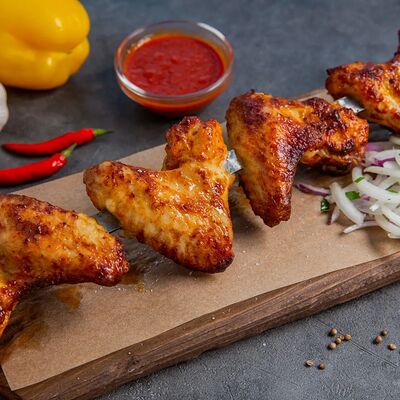 Куриные крылышкив Чайхона Вадуд по цене 500 ₽