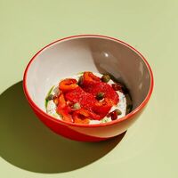 Печёные перцы с соусом вителло в Italiani