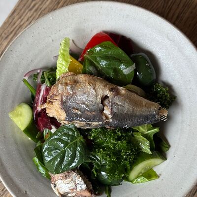 Салат с сардинами в Без рецепта по цене 1270 ₽