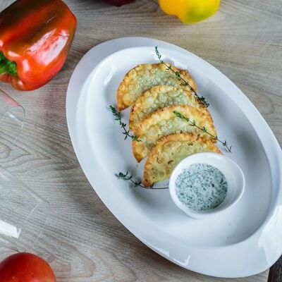 Мини-чебуреки в Sunduk по цене 1365 ₸