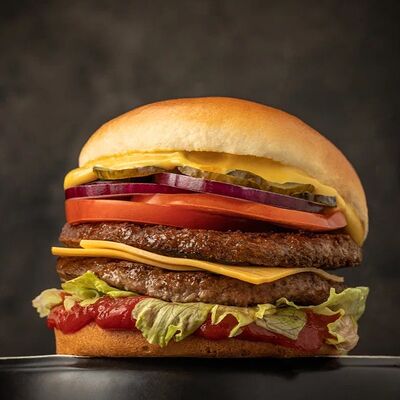 Бургер Ауфф в Ауфф по цене 884 ₽