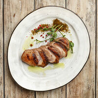 Утиная грудка на гриле в Ферма