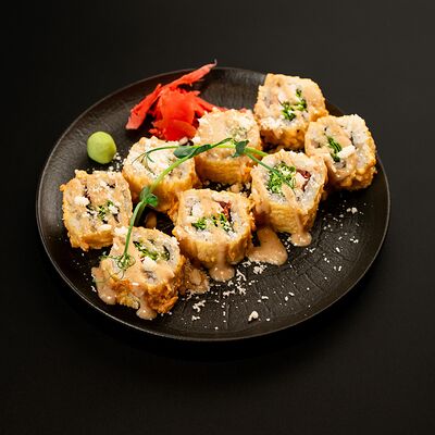 Теплый Ролл Цезарь в Oji по цене 500 ₽