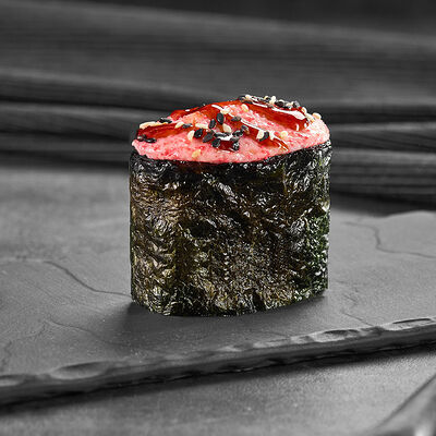 Гункан Сяке Хот в Суши мастер по цене 89 ₽