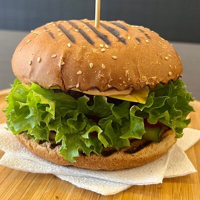 Чикенбургерв Mangal House по цене 330 ₽