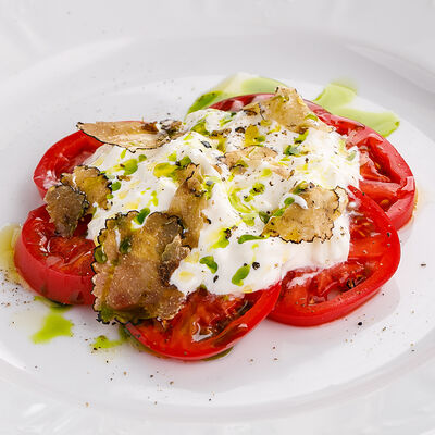 Томаты со страчателлой и черным трюфелем в Волга-Волга по цене 1190 ₽