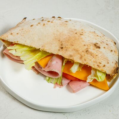 Пицца-брод с мортаделлой в Massimo Pizzeri по цене 430 ₽