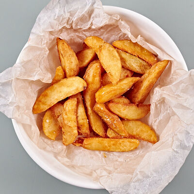 Картофель по-деревенски в Кафе Итальянцы по цене 280 ₽