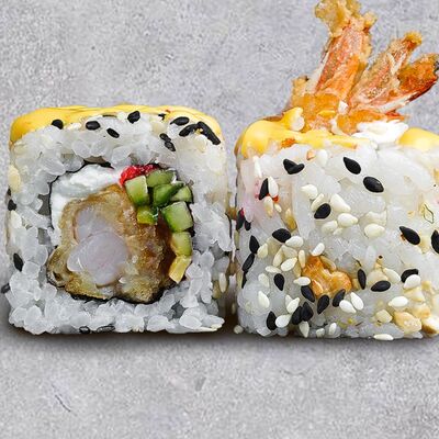 Ролл Креветка в кляре в Tsunami по цене 380 ₽