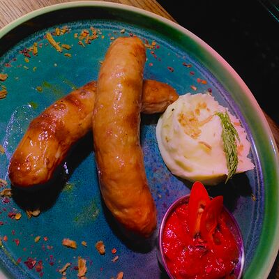 Колбаски краинские в William Bass по цене 800 ₽