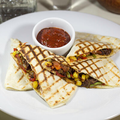 Кесадилья с грибами в Il Mio по цене 500 ₽