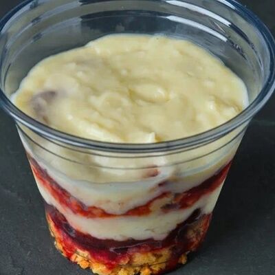 Сливовый трайфл в Mesto Burger по цене 299