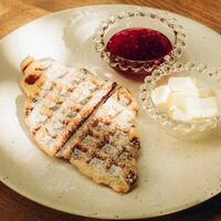 Французский завтрак в So Cafe